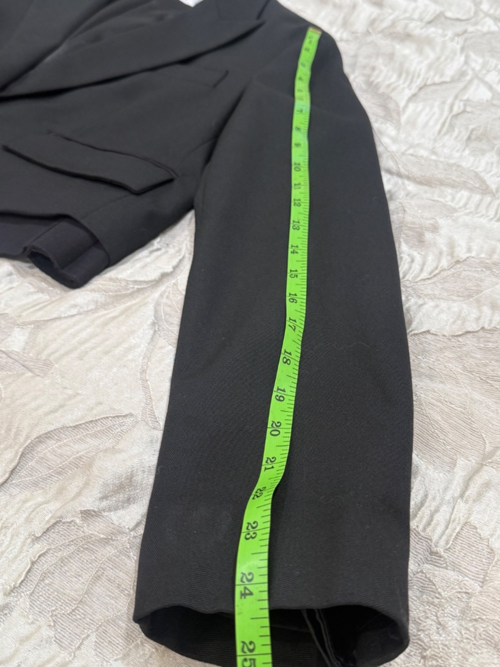 Cropped blazer - Picture 8 of 9